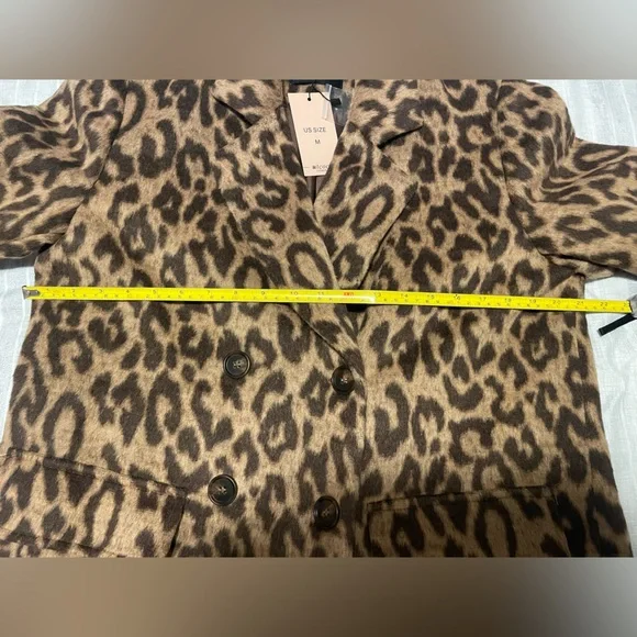Brand NEW never worn. Leopard Print Women's Coat - Picture 7 of 11